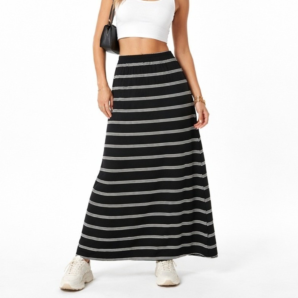 Signature Maxi Skirt L Black White Stripe High Waist Casual Boho Stretch Coastal